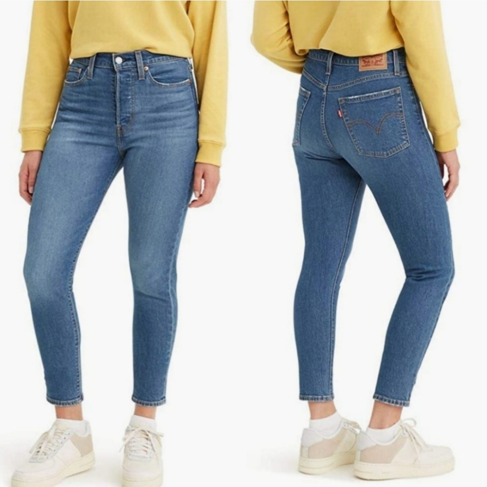 ⭐️ Levi’s wedgie fit skinny jean in devil medium wash